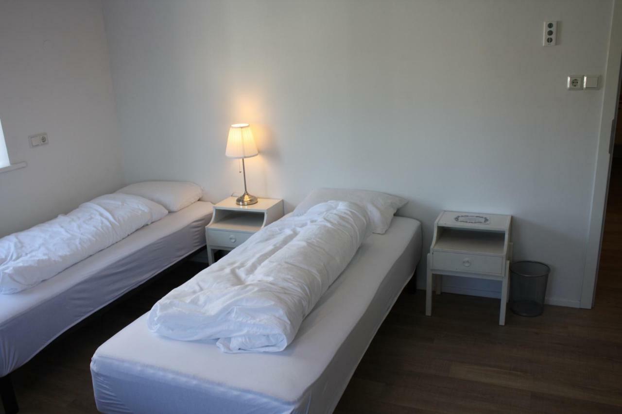 Brekkugata 33 Guesthouse 아퀴레이리 외부 사진